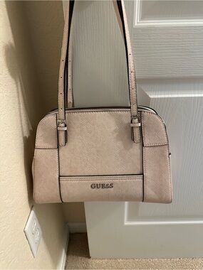 NWOT GUESS  Huntley Cali Blush Rose HandBag